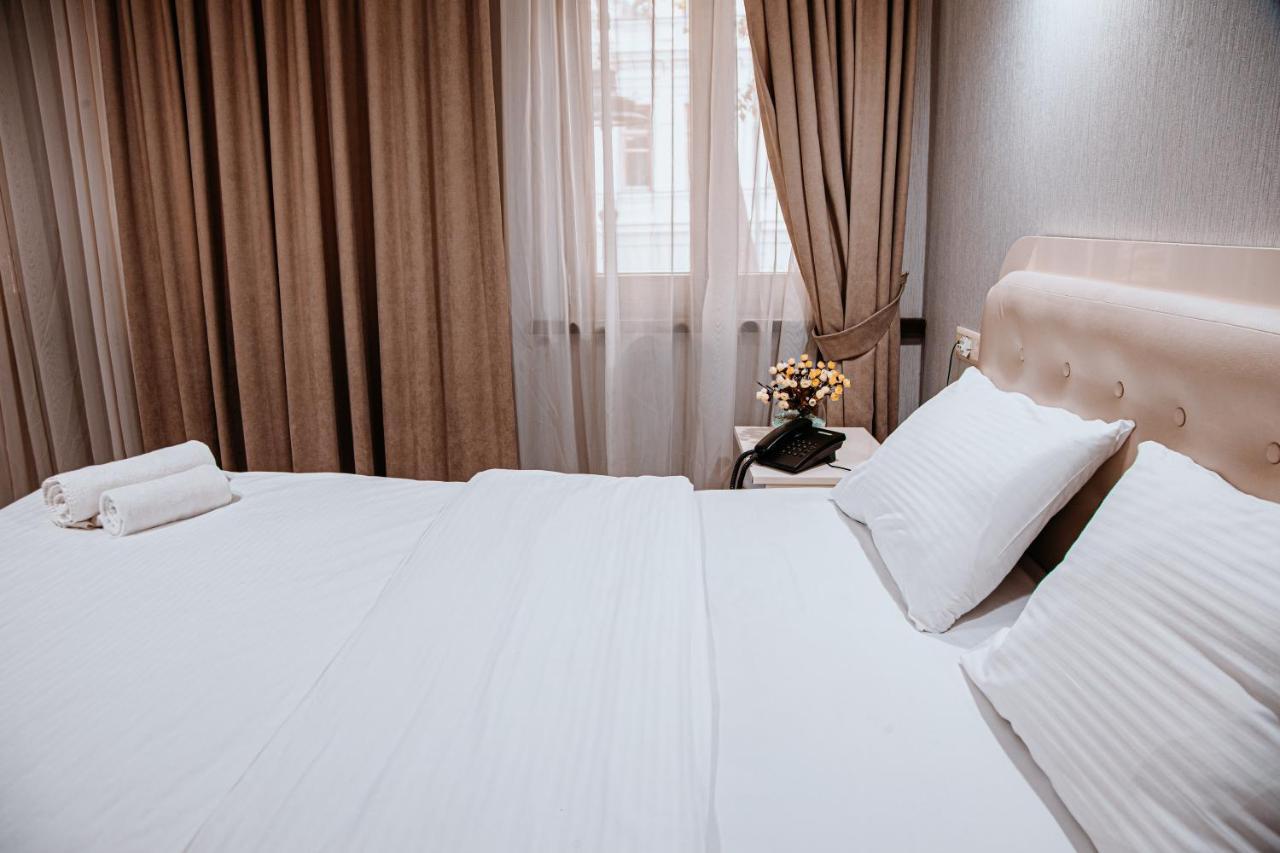 Sama Grand Hotel Tbiliszi Kültér fotó