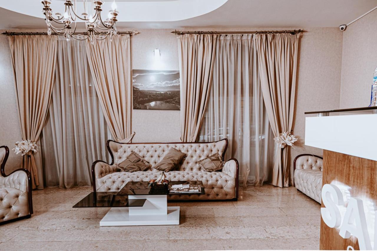 Sama Grand Hotel Tbiliszi Kültér fotó
