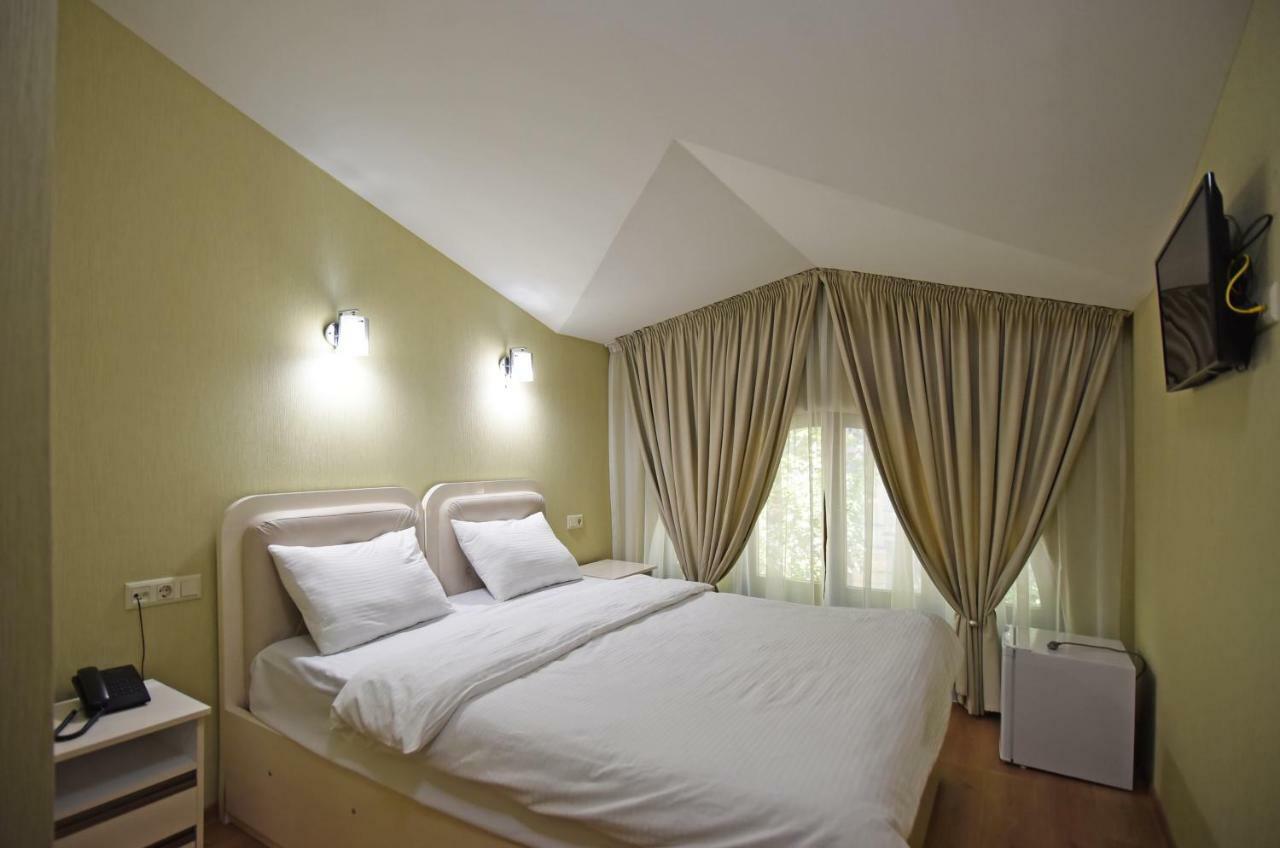 Sama Grand Hotel Tbiliszi Kültér fotó