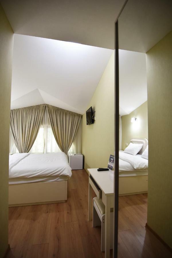 Sama Grand Hotel Tbiliszi Kültér fotó