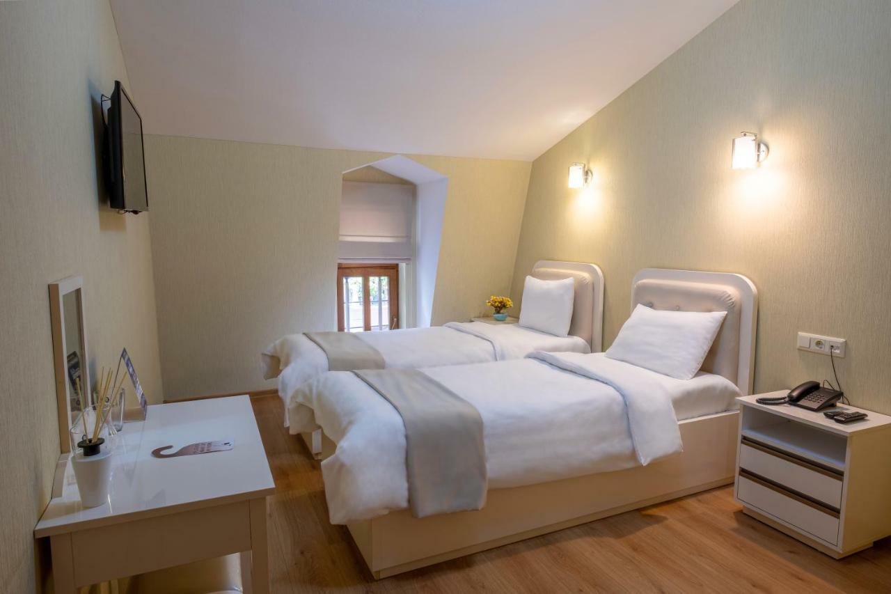 Sama Grand Hotel Tbiliszi Kültér fotó